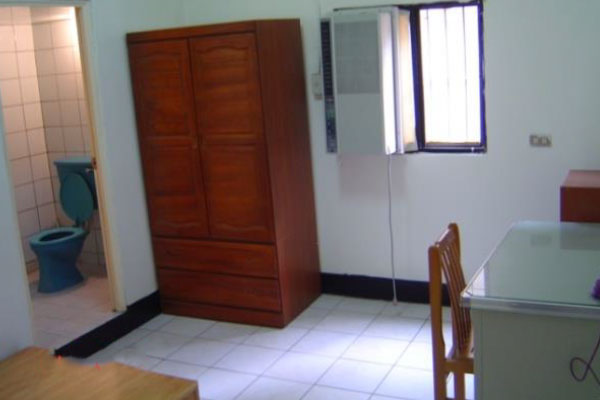 Accommodation 